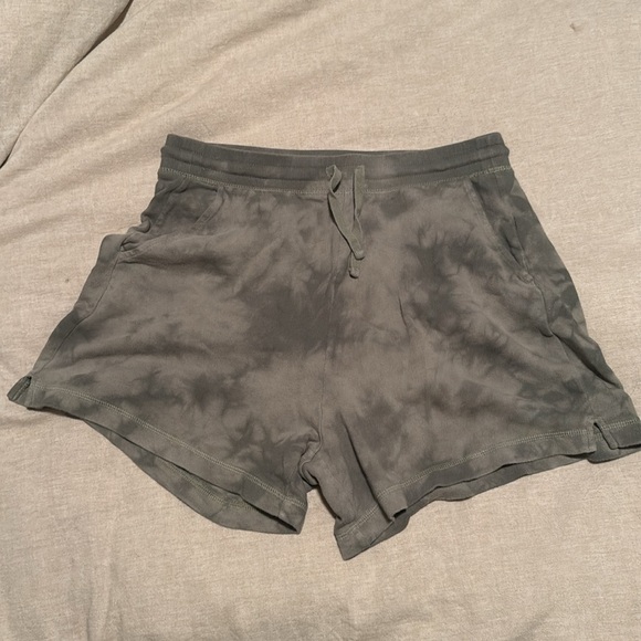 Old Navy sweatshorts bundle - Picture 3 of 7